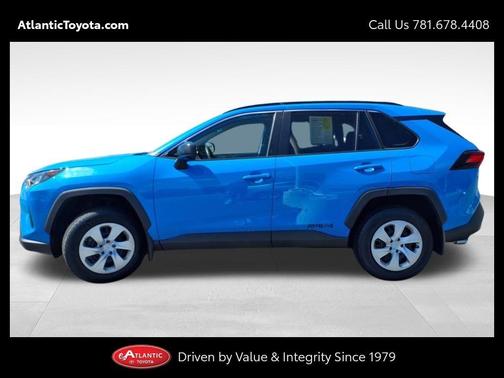 2020 Toyota RAV4 LE