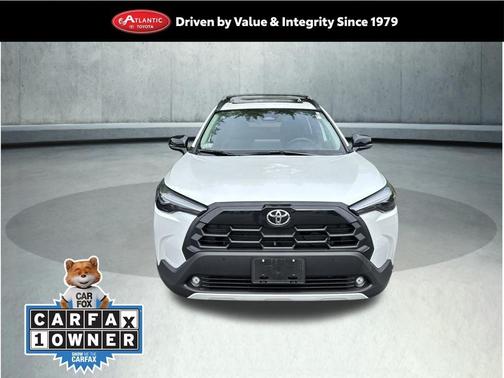 Wind Chill Pearl 2026 Toyota Corolla Cross XLE