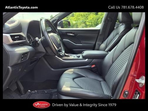2023 Toyota Highlander XSE