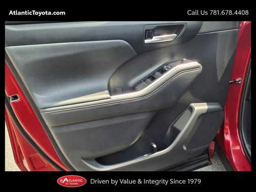 2023 Toyota Highlander XSE