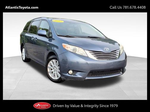 2017 Toyota Sienna XLE