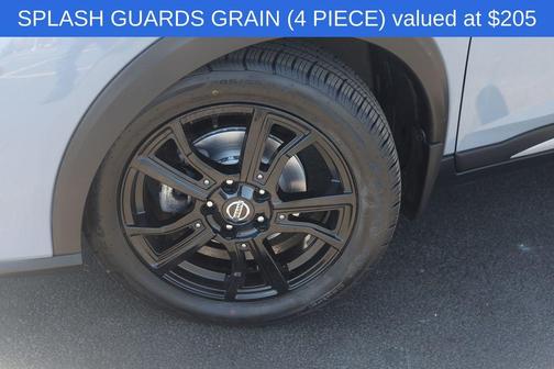 Boulder Gray 2021 Nissan Kicks SR
