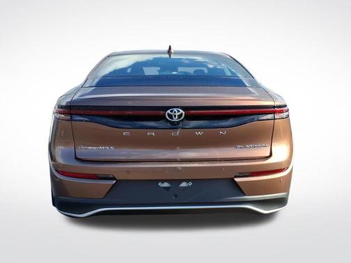 2026 Toyota Crown Platinum