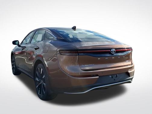 2026 Toyota Crown Platinum