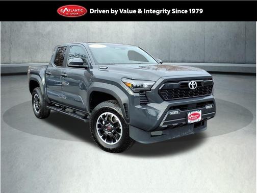 2024 Toyota Tacoma Hybrid TRD