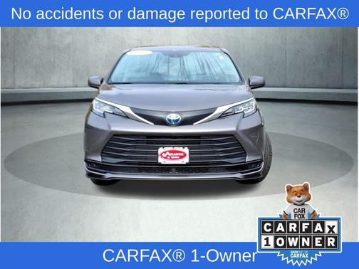 2021 Toyota Sienna LE