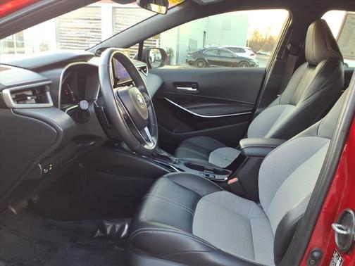 2024 Toyota Corolla Hatchback XSE