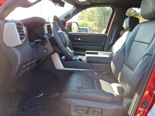 2026 Toyota Tundra Hybrid Platinum