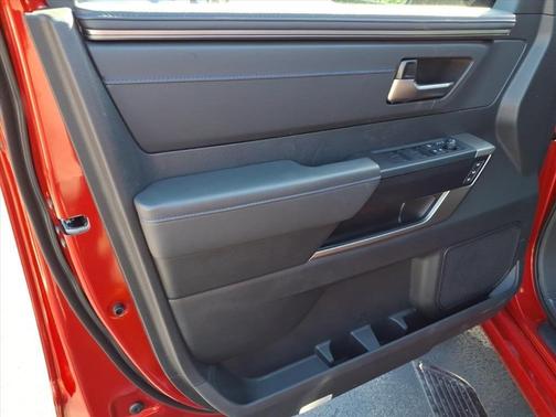 2026 Toyota Tundra Hybrid Platinum