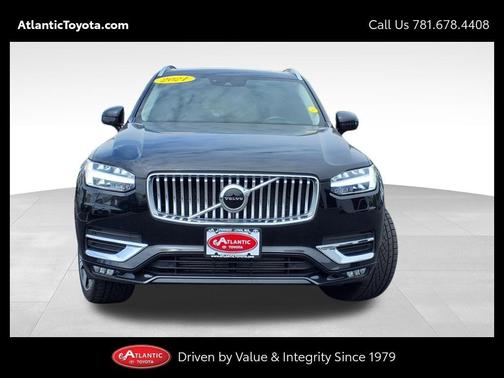 2021 Volvo XC90 T6 Inscription 7 Passenger