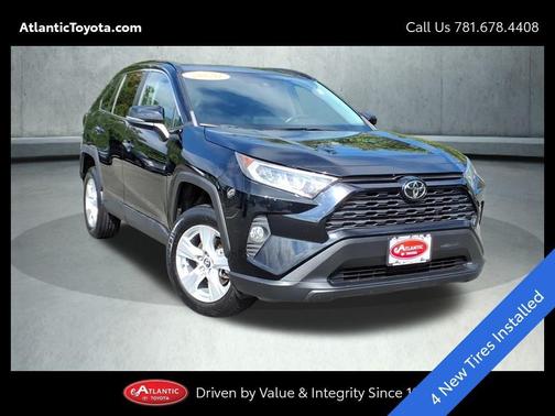 2020 Toyota RAV4 XLE