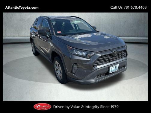 2020 Toyota RAV4 LE