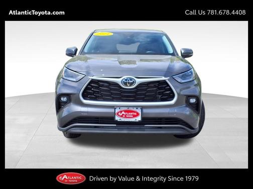 2021 Toyota Highlander LE