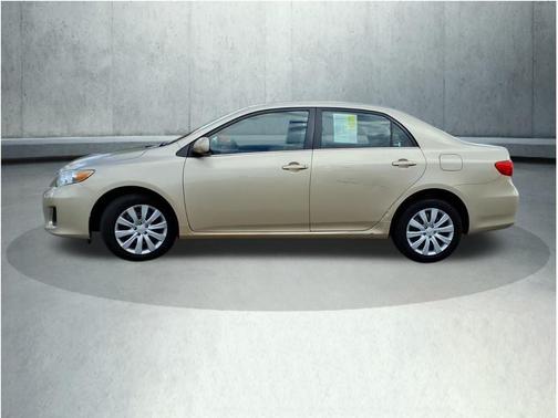 2013 Toyota Corolla LE