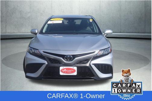 Celestial Silver Metallic 2022 Toyota Camry SE