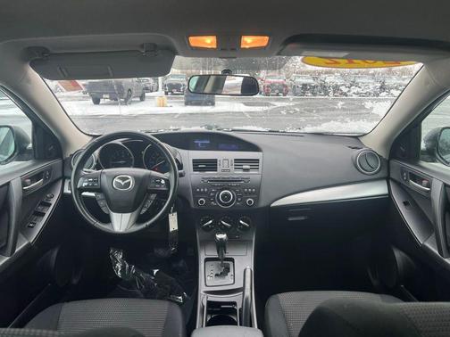 2012 Mazda Mazda3 i Touring