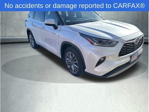 2021 Toyota Highlander Hybrid Platinum