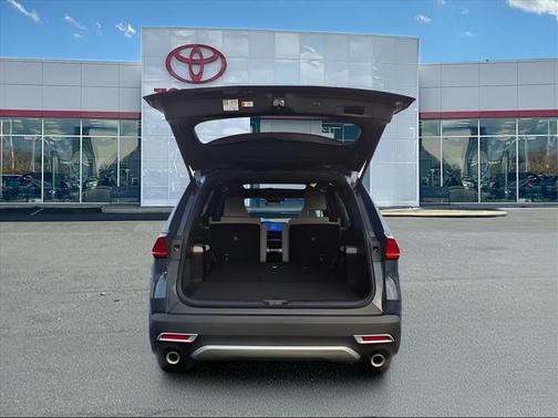 2026 Toyota Highlander Hybrid 