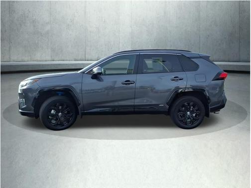 2024 Toyota RAV4 Hybrid SE