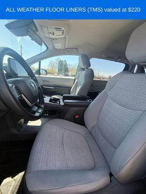 Predawn Gray Mica 2021 Toyota Sienna LE