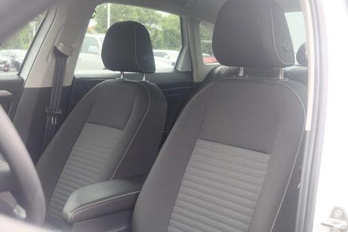 Pure White 2023 Volkswagen Jetta 1.5T S