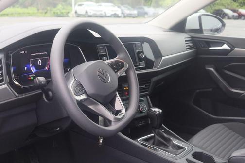 Pure White 2023 Volkswagen Jetta 1.5T S