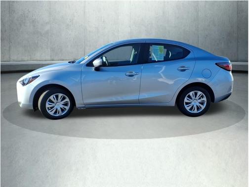 2019 Toyota Yaris Sedan L