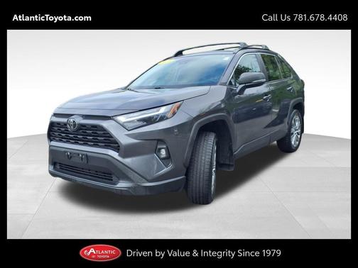 2022 Toyota RAV4 XLE Premium