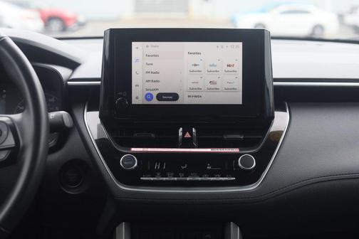 CELESTITE 2025 Toyota Corolla Cross LE