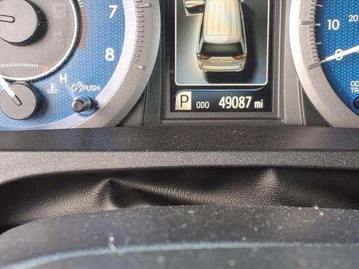 2020 Toyota Sienna LE