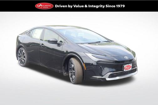 Midnight Black Metallic 2026 Toyota Prius Plug-In Hybrid XSE