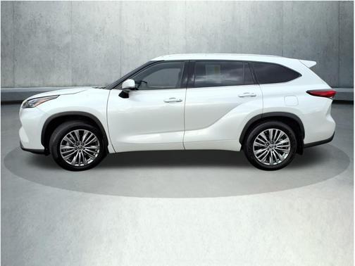 2022 Toyota Highlander Platinum
