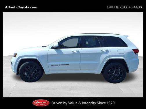 2017 Jeep Grand Cherokee Altitude