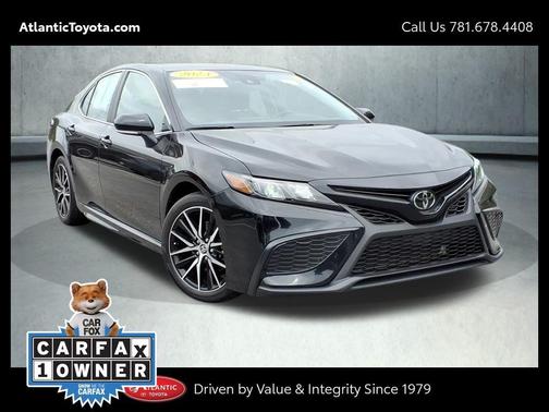 2024 Toyota Camry SE