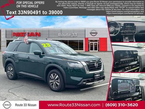 2023 Nissan Pathfinder SL 4WD