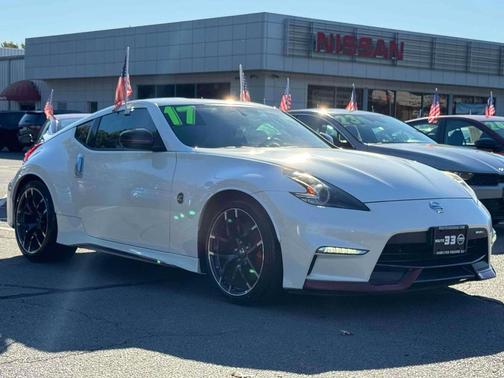 2017 Nissan 370Z NISMO Tech