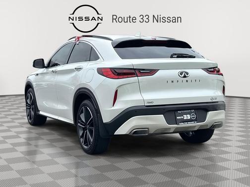2023 INFINITI QX55 LUXE
