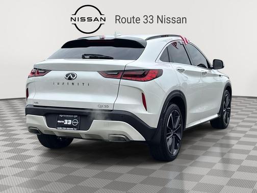 2023 INFINITI QX55 LUXE