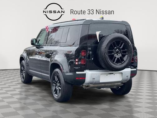 2025 Land Rover Defender 110 P300