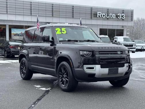 2025 Land Rover Defender 110 P300