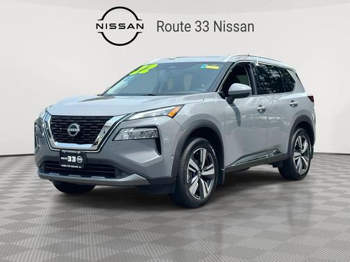 2022 Nissan Rogue SL