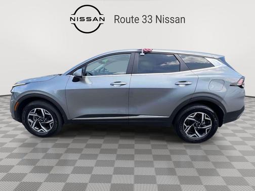 Steel Gray 2024 Kia Sportage LX