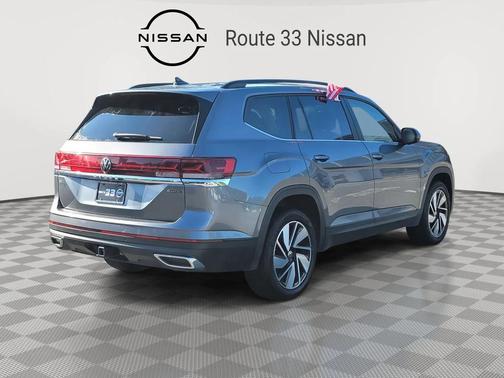 2024 Volkswagen Atlas 2.0T SE w/Technology 4MOTION