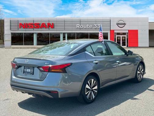 2021 Nissan Altima 2.5 SV