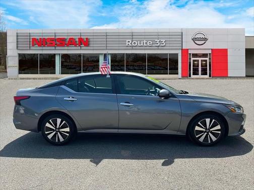 2021 Nissan Altima 2.5 SV