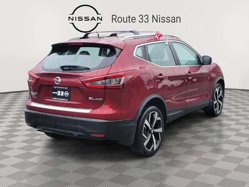 2022 Nissan Rogue Sport SL