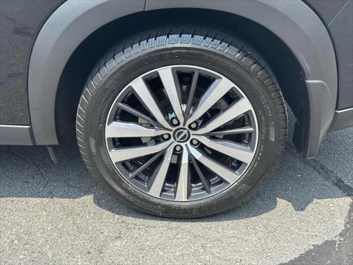 2022 Nissan Pathfinder Platinum 4WD