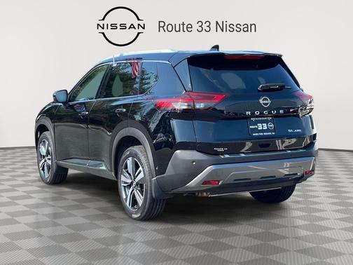 Super Black 2023 Nissan Rogue SL