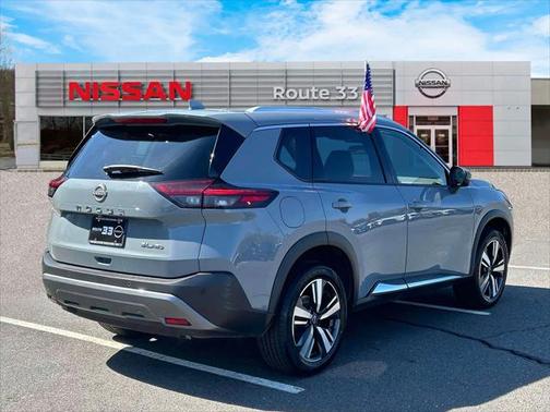 2023 Nissan Rogue SL