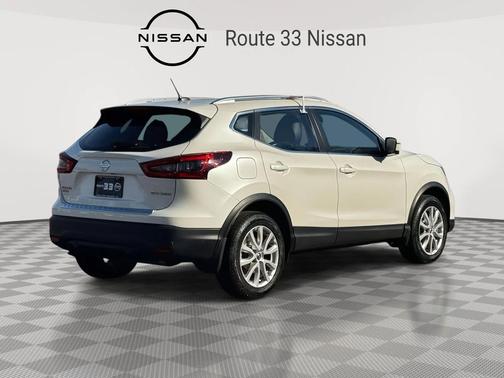 2022 Nissan Rogue Sport SV
